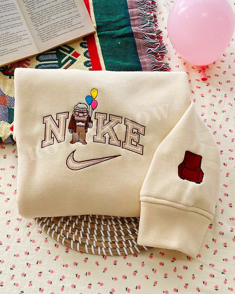 Carl And Ellie (Up Movie) ver.2 - Embroidered Shirt - RoiandRow